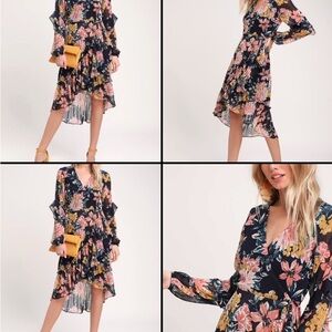Adelyn Rae Floral Hi-Low Dress With Sheer Sleeves Size Small